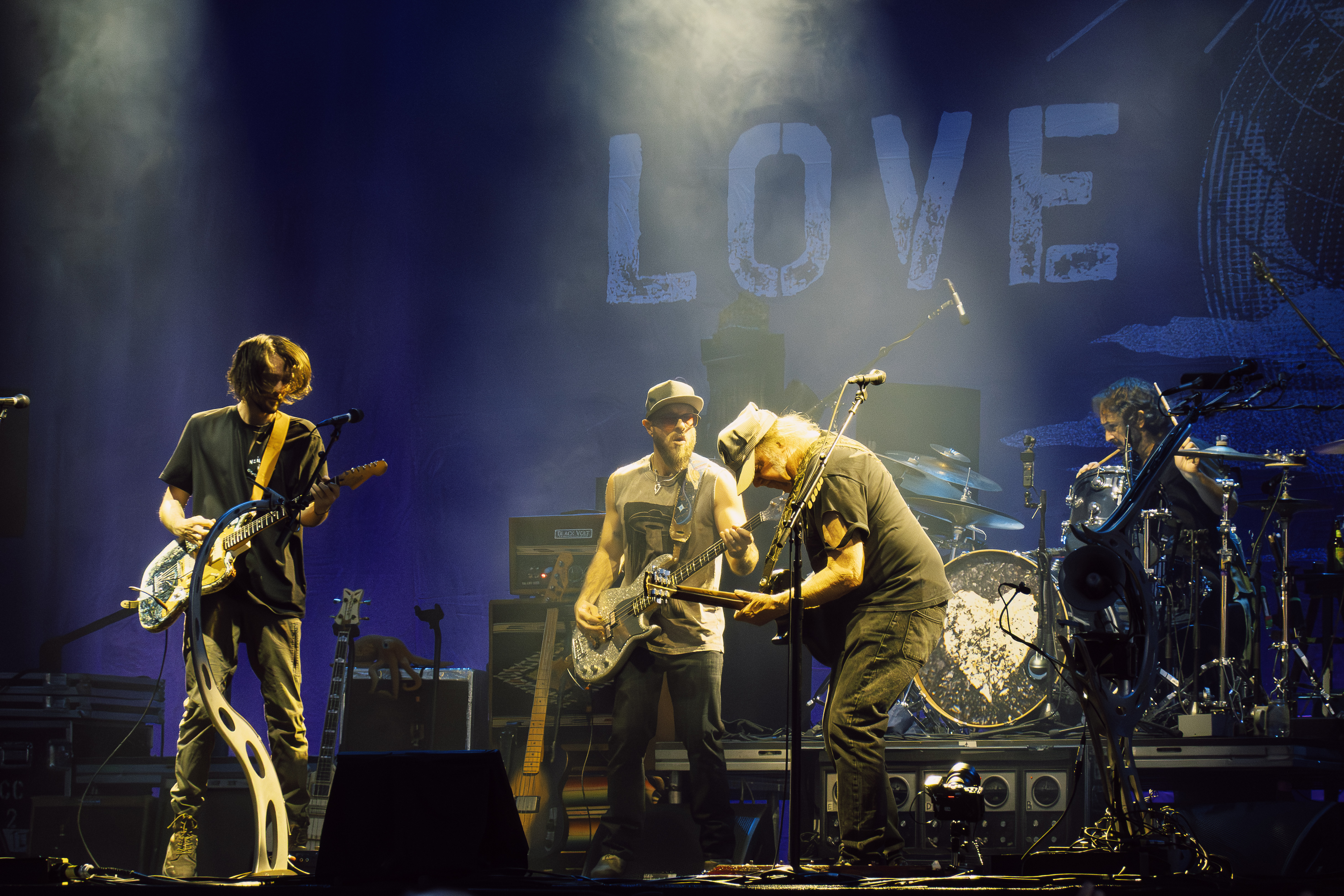 NeilYoungAndTheChromeHearts2025-07-04SparkassenparkMochengladbachGermany (18).jpg